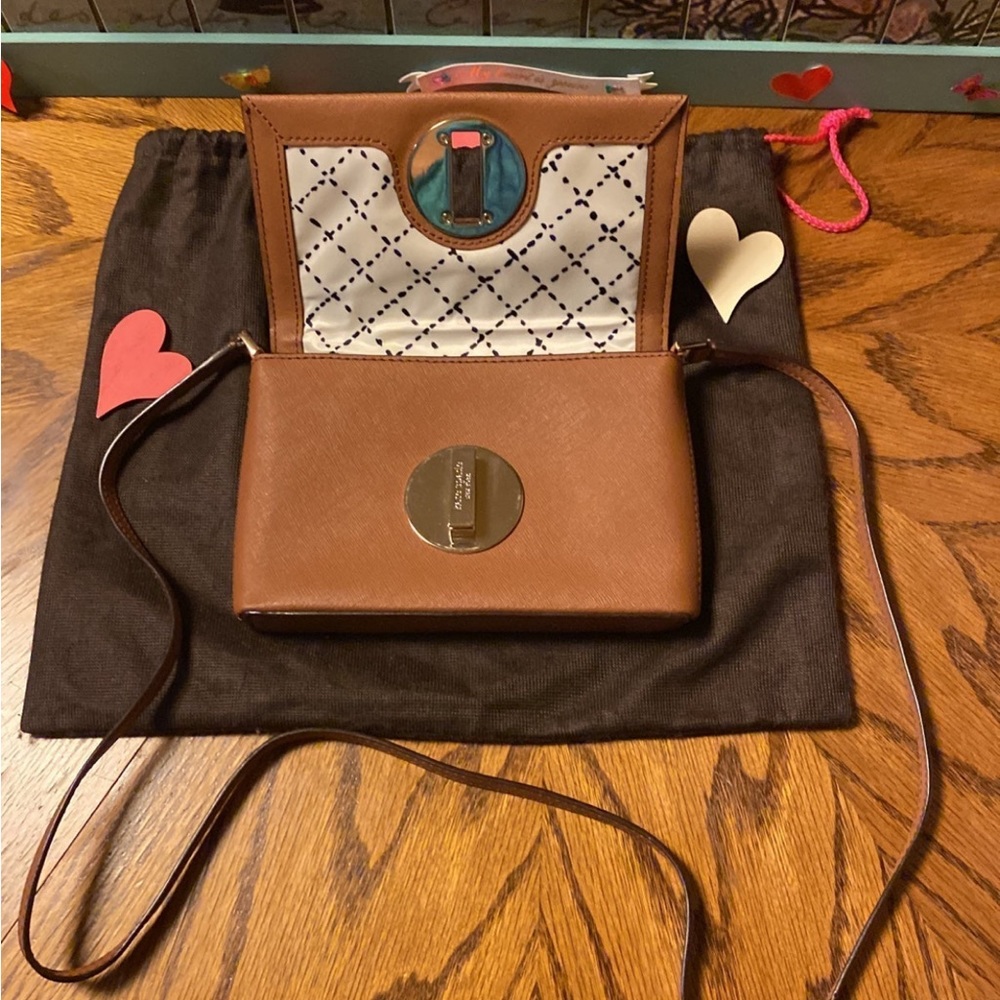 Kate Spade tan crossbody w/ dust bag - Picture 6 of 10